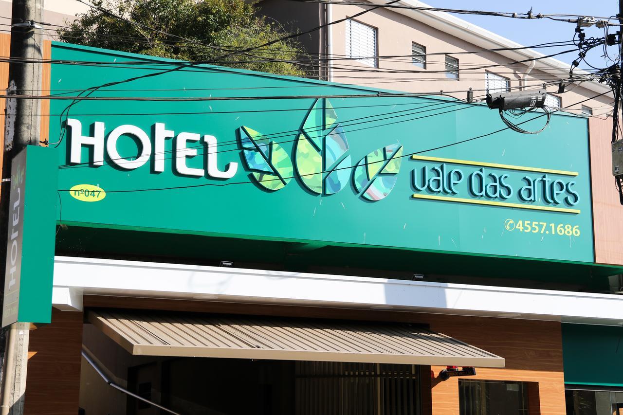 Hotel Vale Das Artes เอ็มบู ภายนอก รูปภาพ