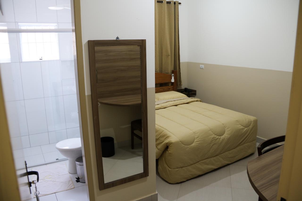 Hotel Vale Das Artes เอ็มบู ภายนอก รูปภาพ